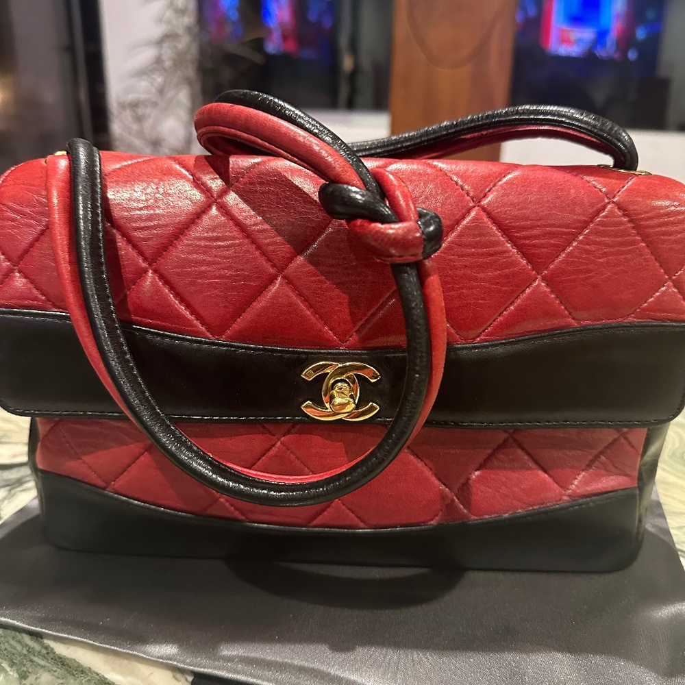 Vintage CHANEL